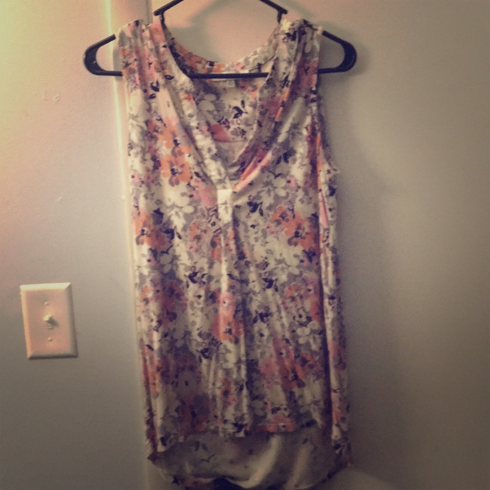 Floral tank top.